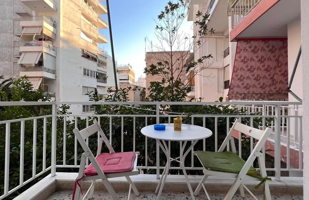 Athenian Vintage Style 2 Bdr Apartment-1
